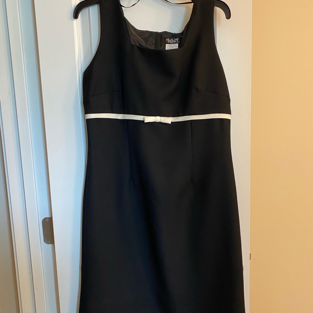 Women’s dress and coat - Picture 2 of 3